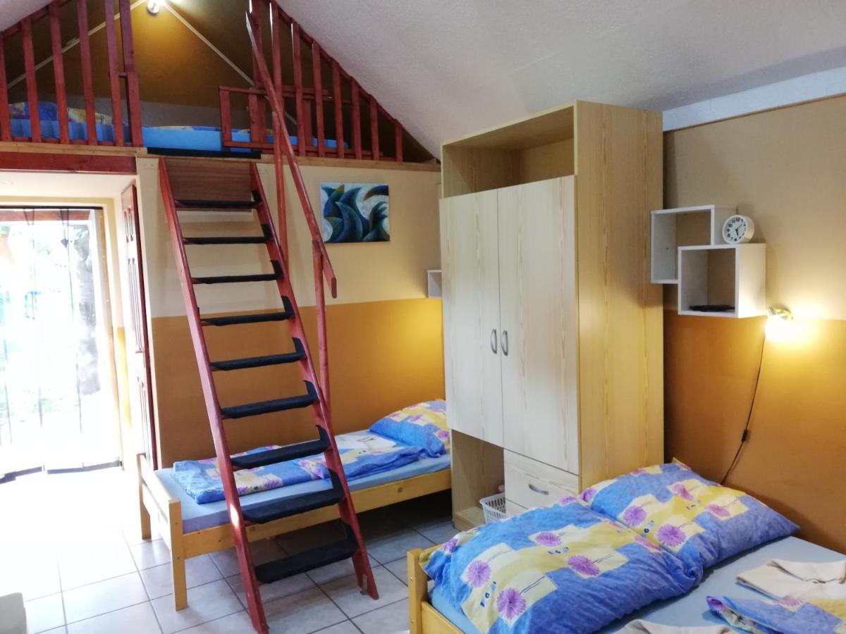 Danieli Holiday Home Sturovo Luaran gambar