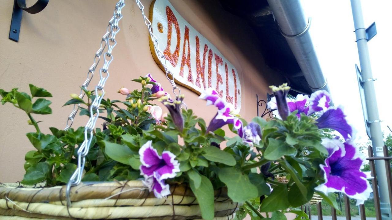 Danieli Holiday Home Sturovo Luaran gambar