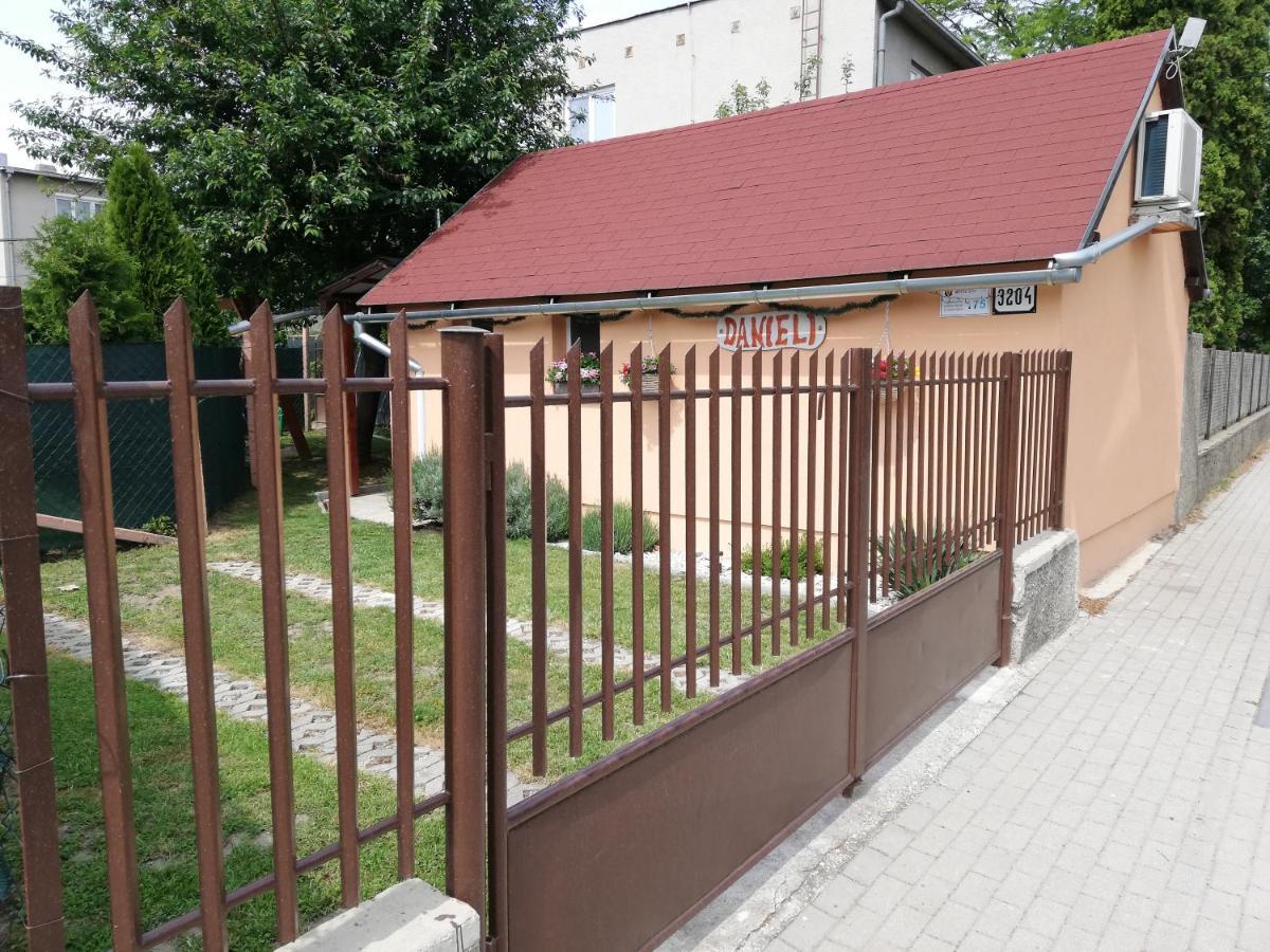 Danieli Holiday Home Sturovo Luaran gambar