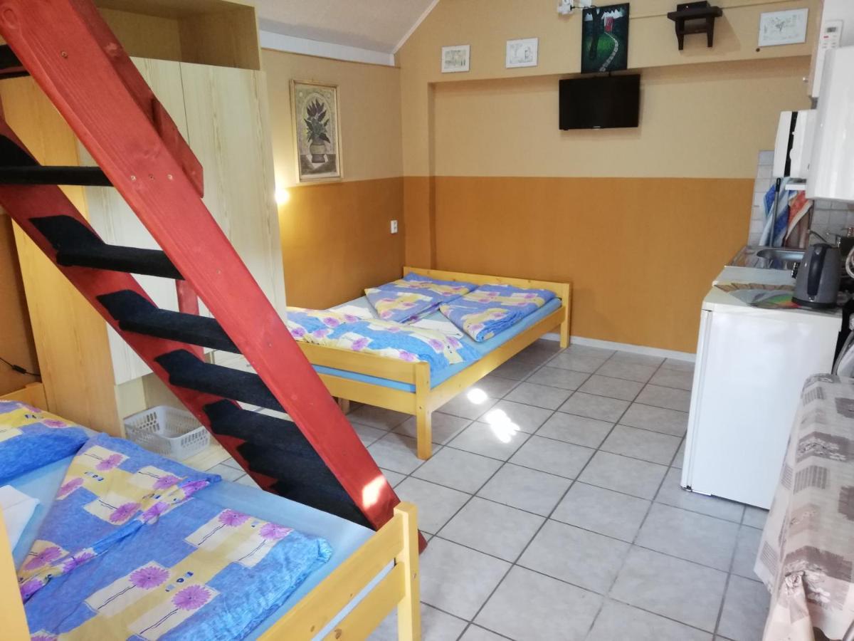 Danieli Holiday Home Sturovo Luaran gambar